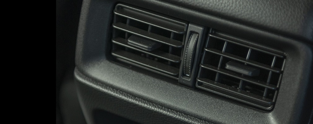 CR-V — VENTILACIÓN DE AIRE ACONDICIONADO TRASERO